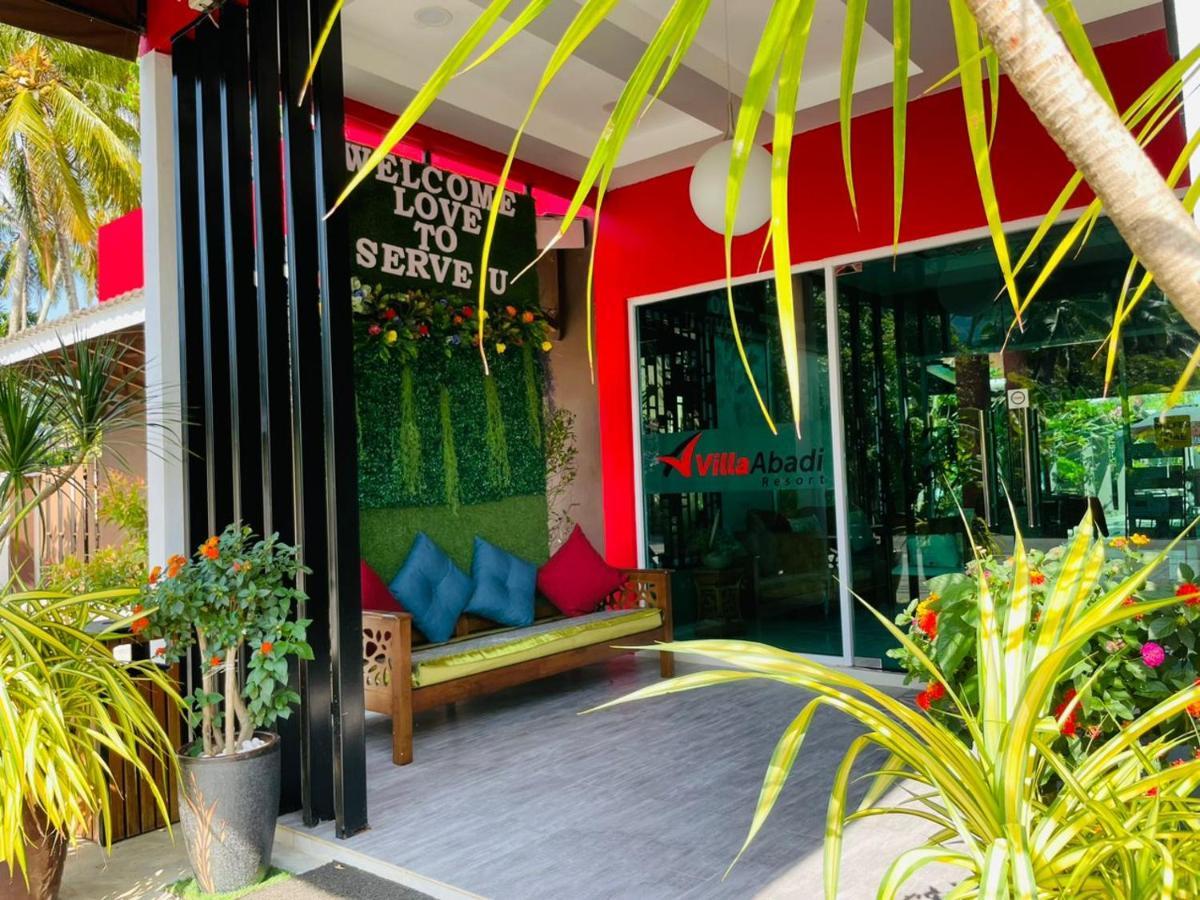 Villa Abadi Resort Pantai Cenang  Exterior photo